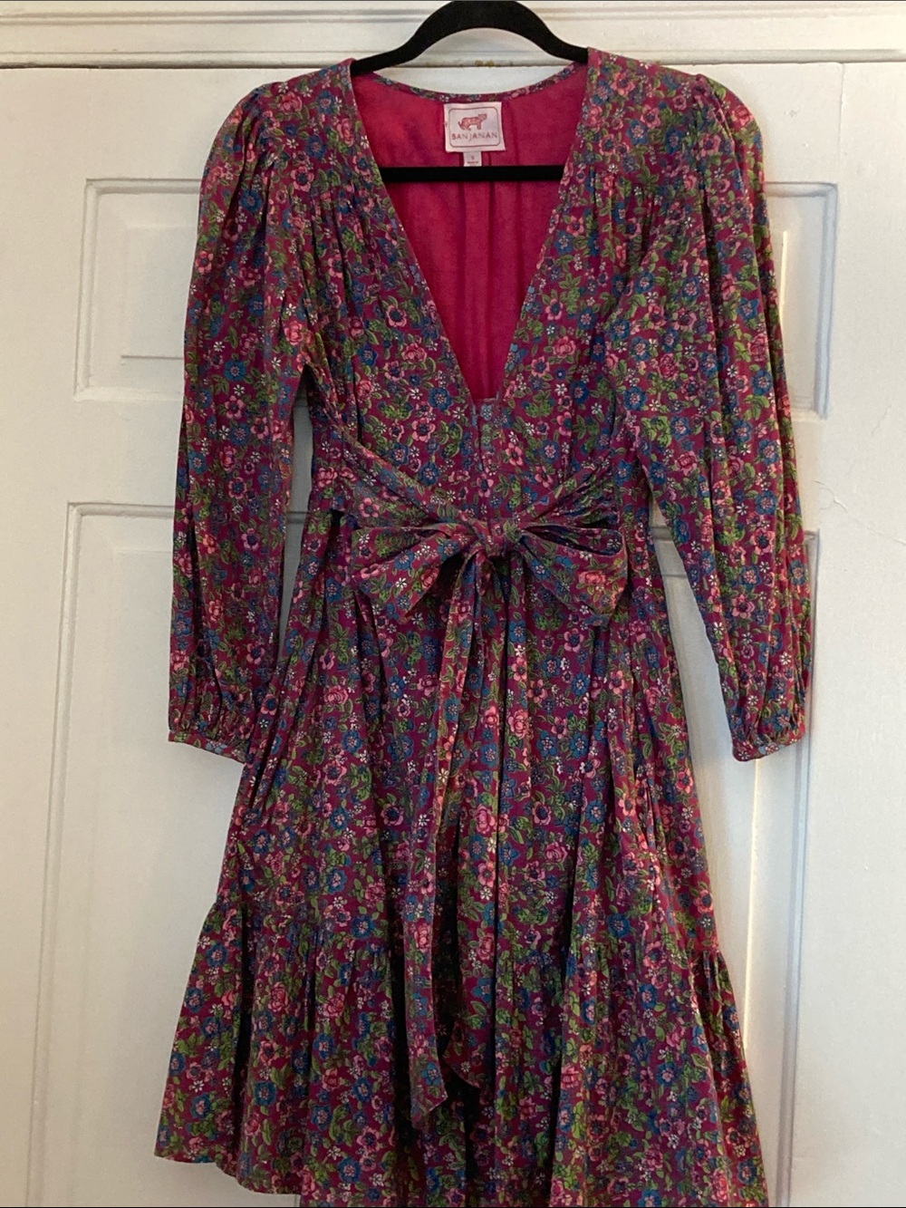 Banjanan Floral Tie-Waist Long Sleeve Mini Dress in Fuchsia and Green, Size S